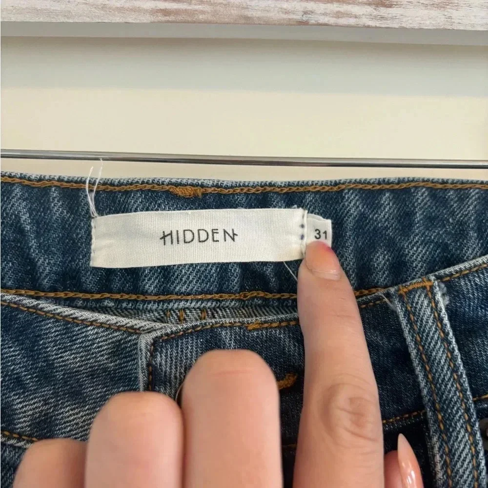 Hidden Jeans - Picture 2 of 3